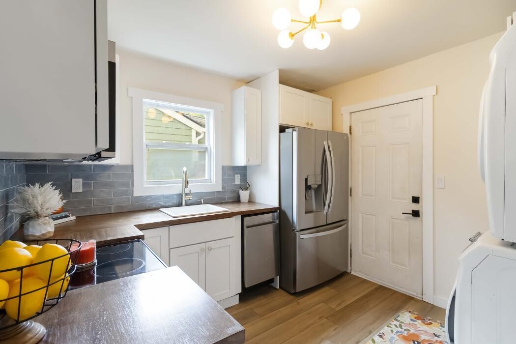Images Stephanie Purrington-Purrington Homes