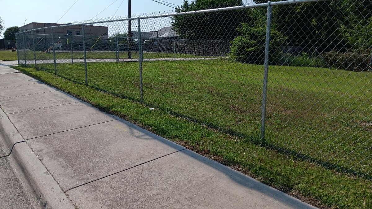 Images Affordable Fences