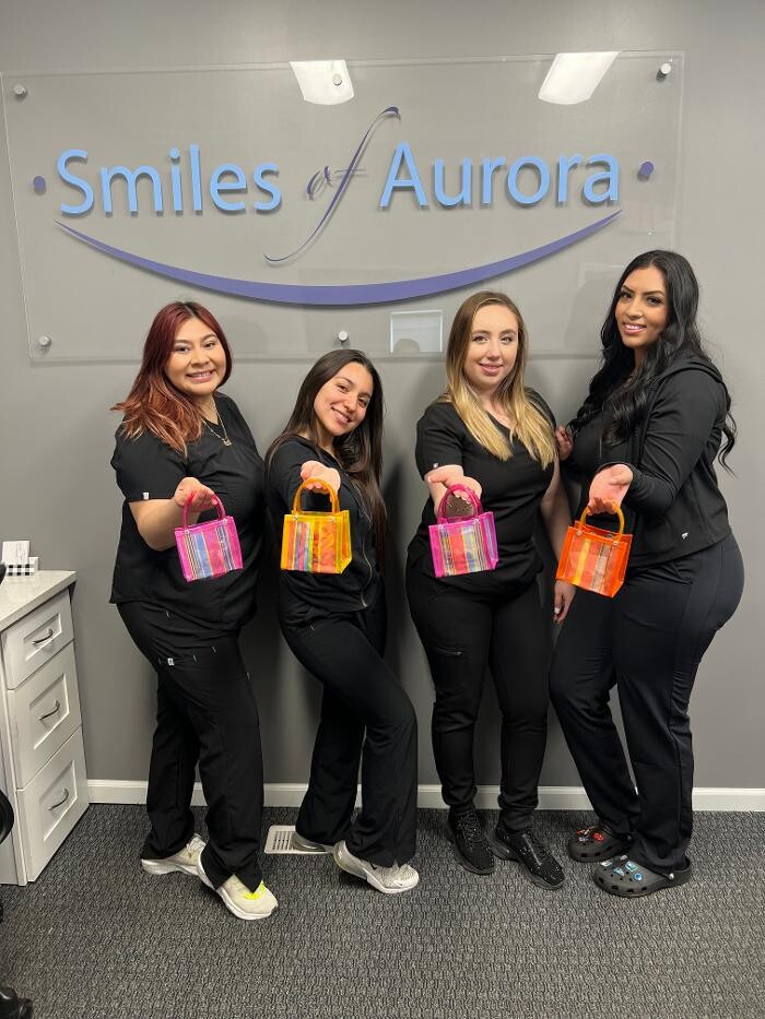 Images Smiles of Aurora