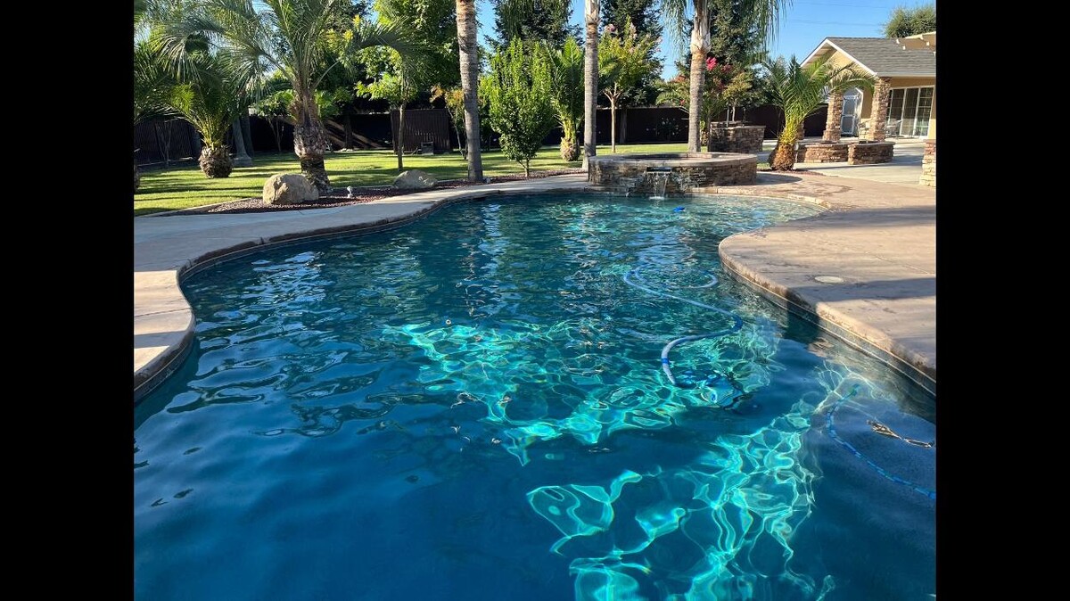 Images Siloam Pool Care, LLC