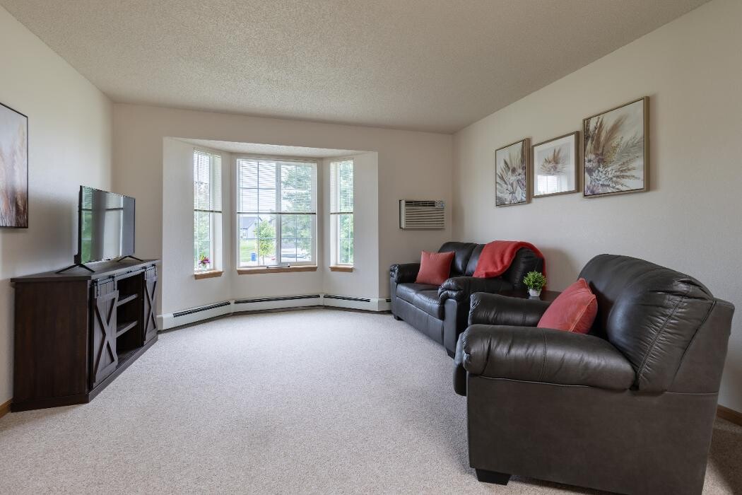 Images Prairie Meadows Senior Living