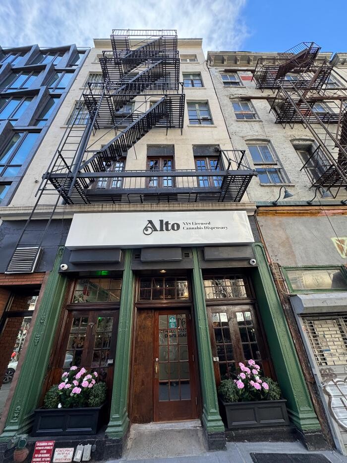 Images Alto Licensed Cannabis Dispensary