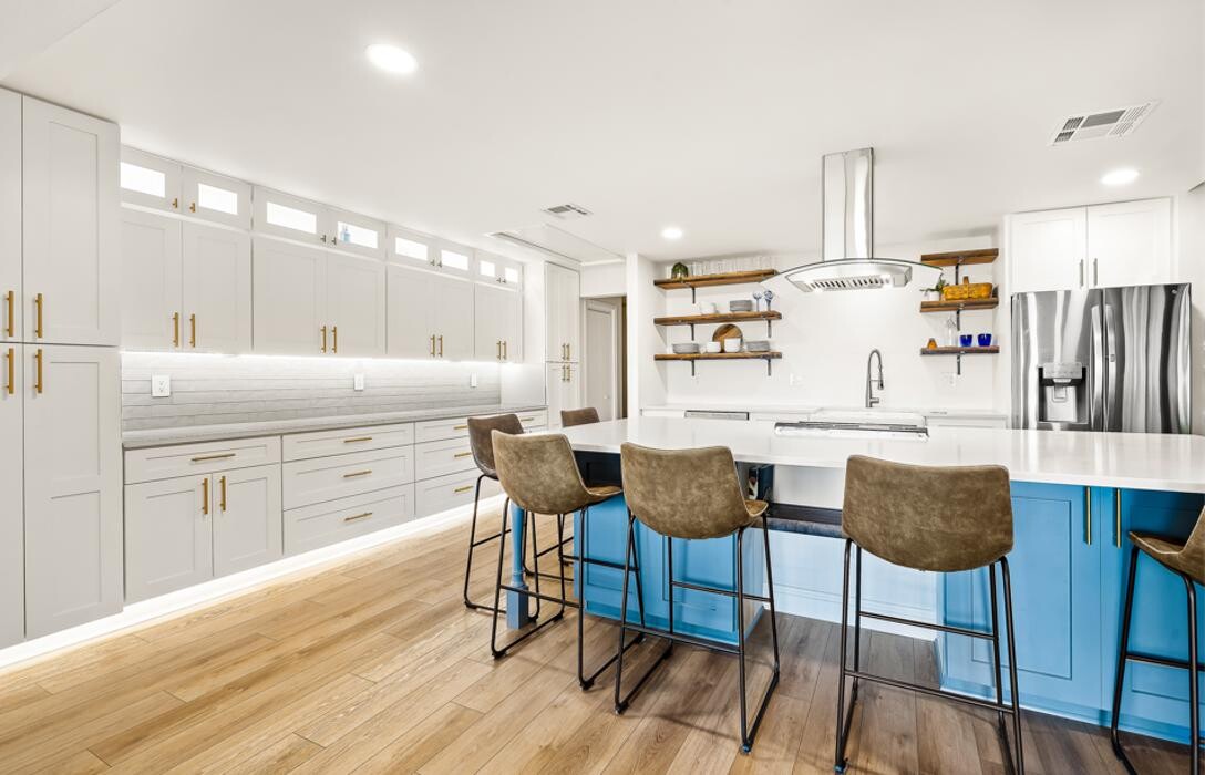 Images Pelican Floors, Kitchen and Bath