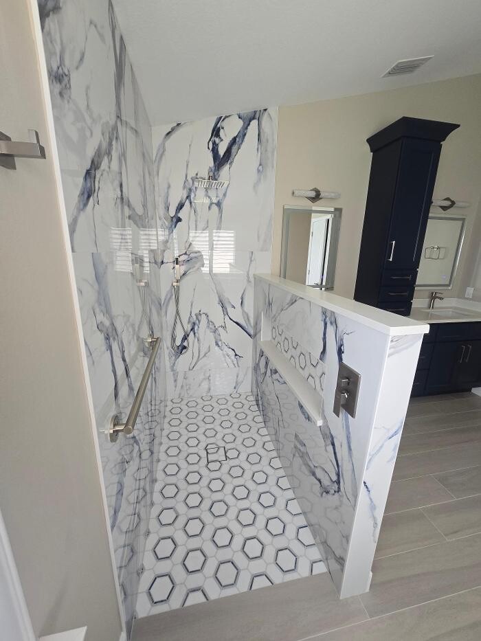 Images Pelican Floors, Kitchen and Bath