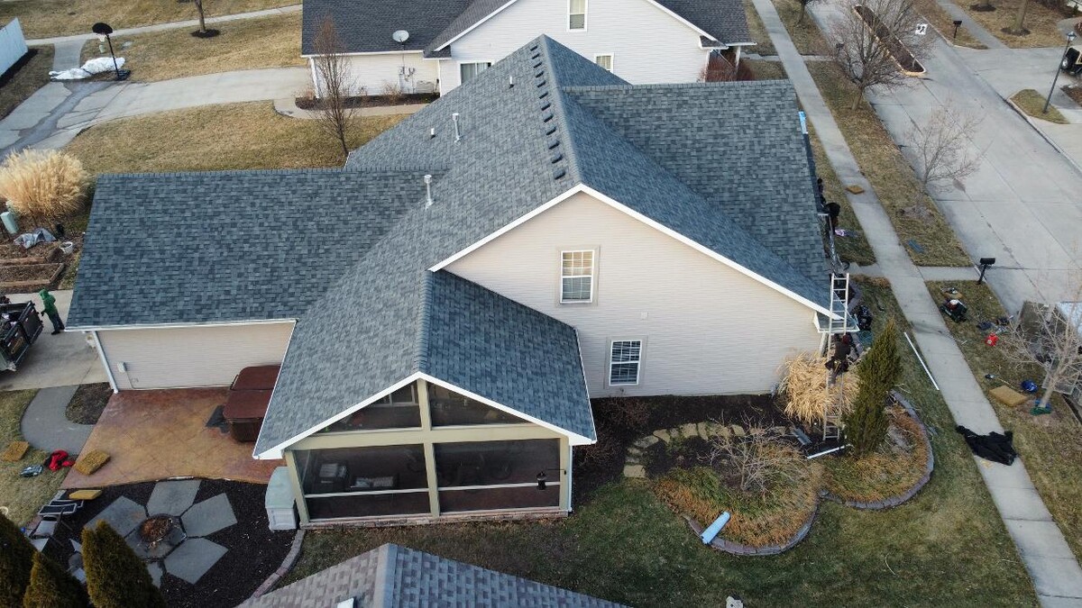 Images Resolve Roofing
