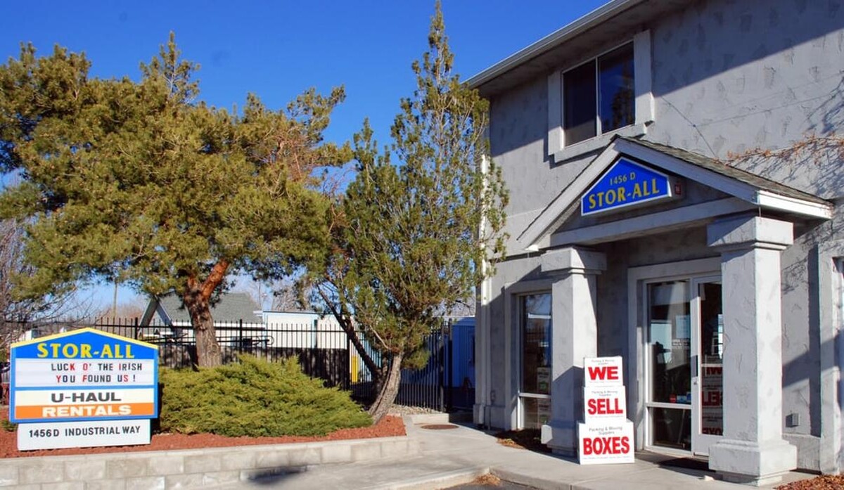 Images Stor-All Gardnerville