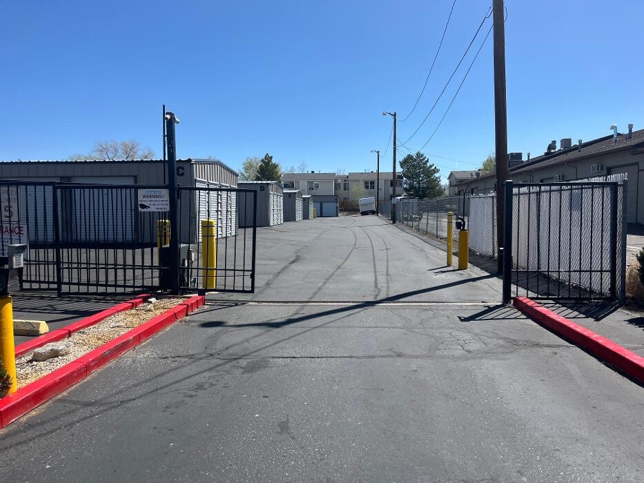 Images Stor-All Gardnerville Ranchos