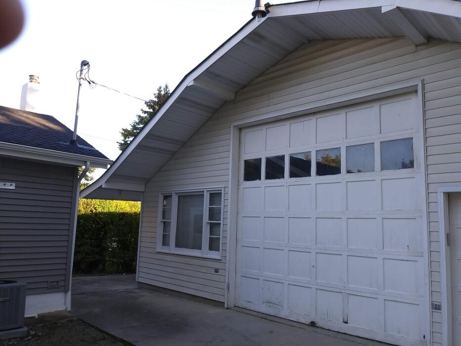 Images A Garage Door Professional of Fort Wayne