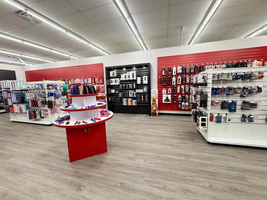Images Adam & Eve Stores