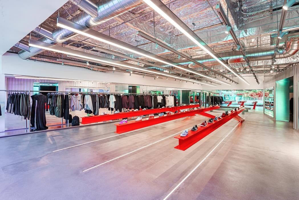 Images adidas Flagship Store West Hollywood