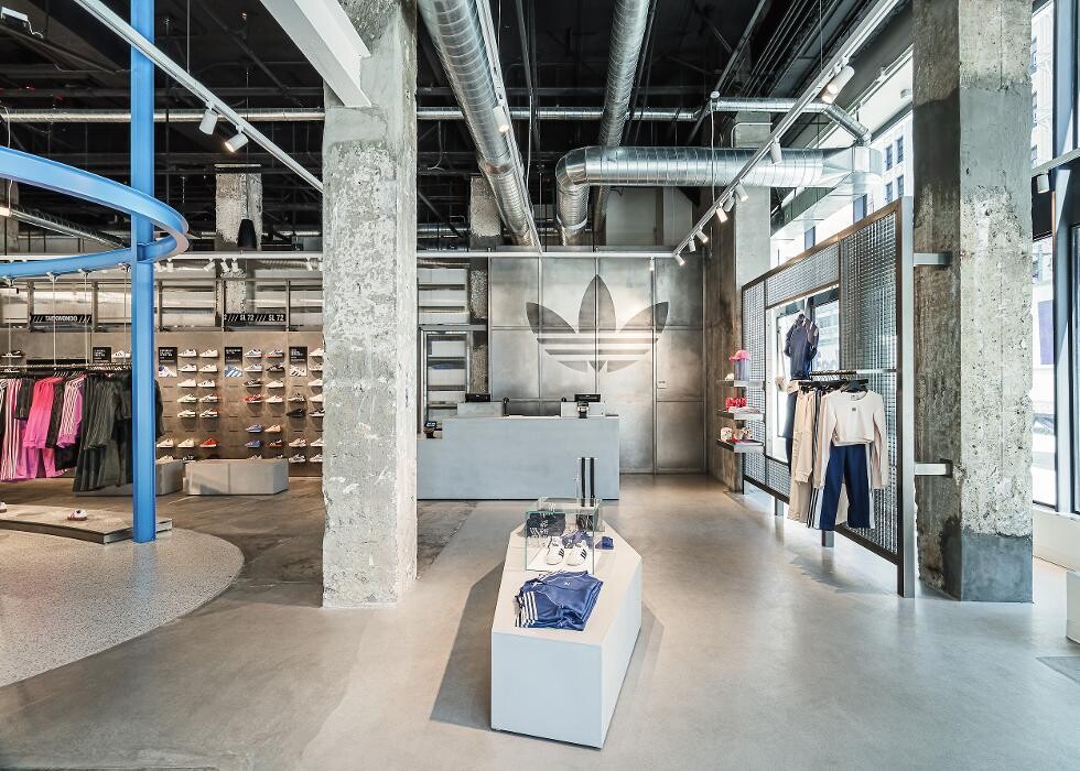 Images Originals Flagship Store Los Angeles
