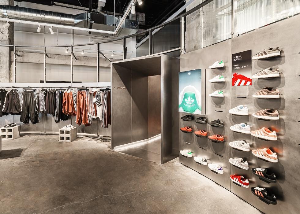Images Originals Flagship Store Los Angeles