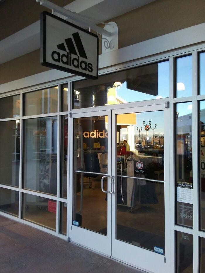 Images adidas Outlet Store Washington, Pittsburgh Tanger Outlets
