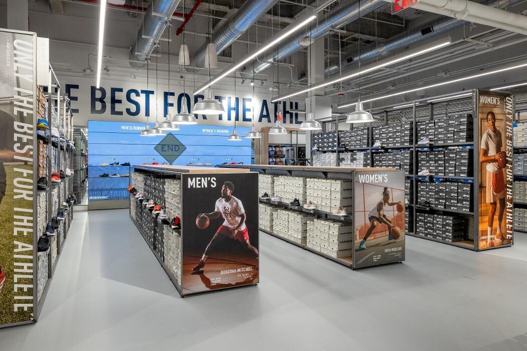 Images adidas Store Bronx