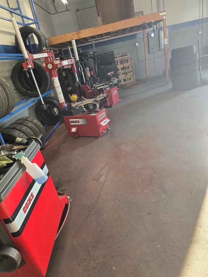 Images Jackpot Tires & Brakes