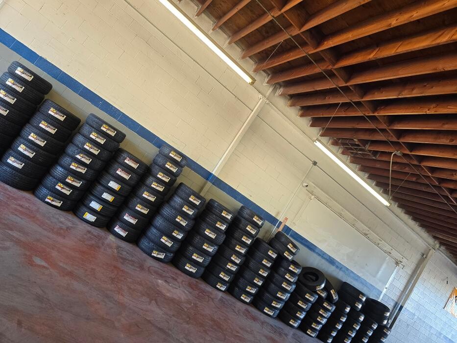 Images Jackpot Tires & Brakes