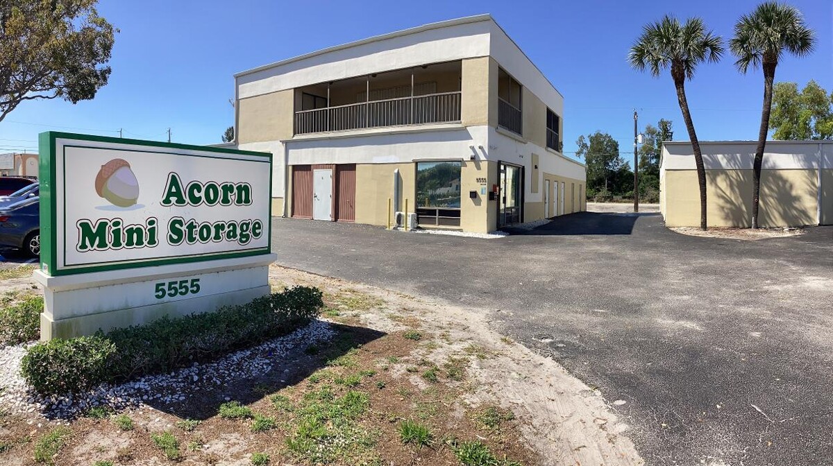 Images Acorn Mini Storage | Boca Raton, FL