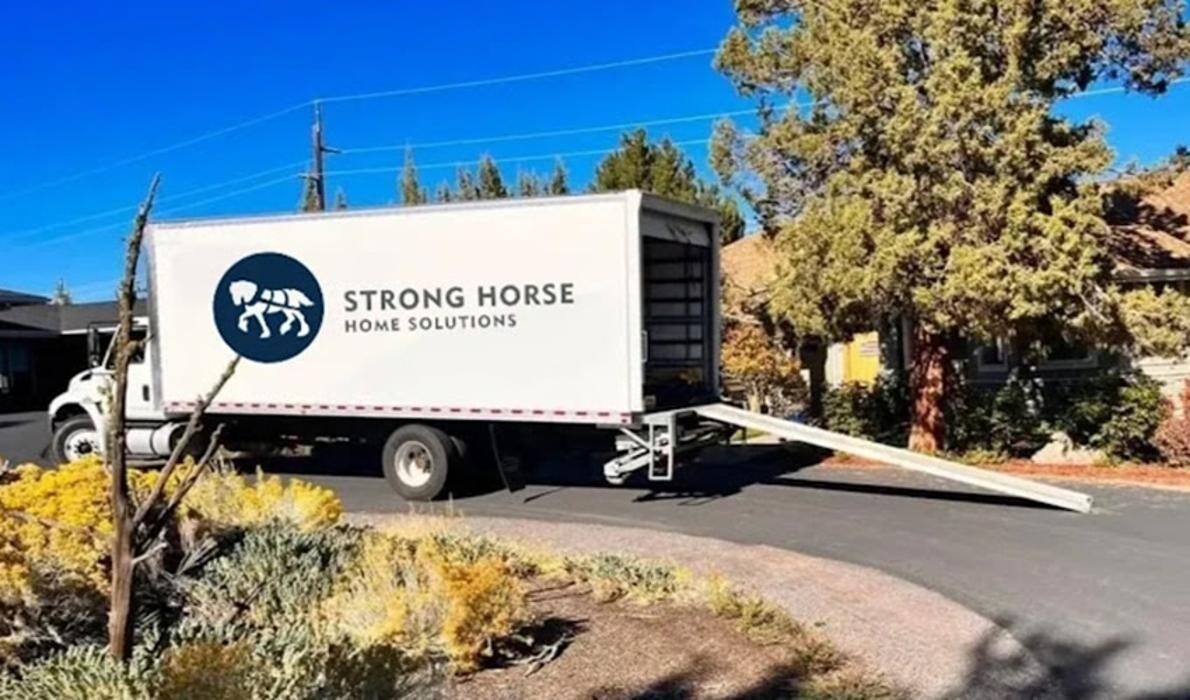 Images Strong Horse Home Solutions