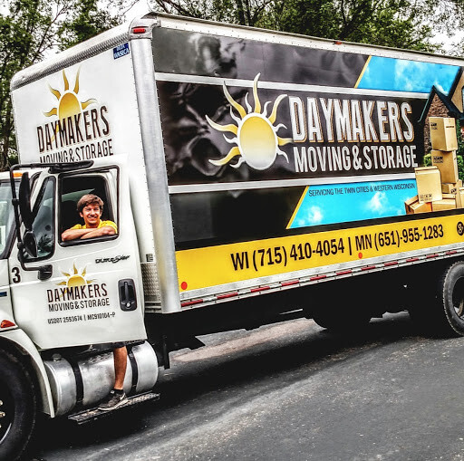 Daymakers Moving & Storage Logo