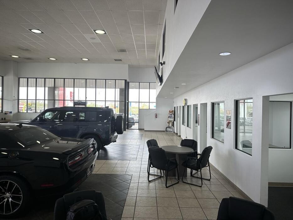 Images 712 Auto Sales