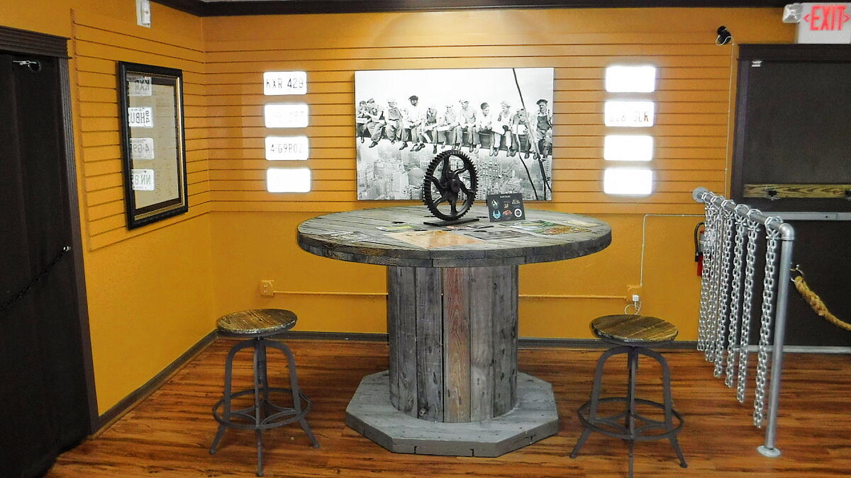 Images American Pure Vapor, LLC.