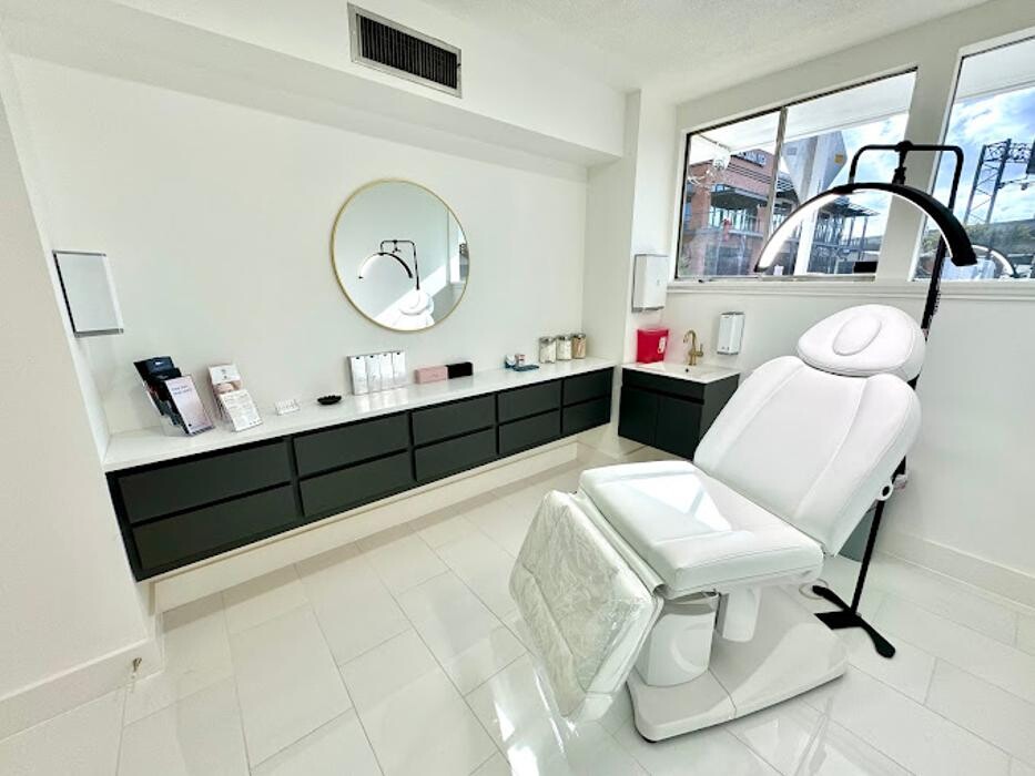 Images HydraHive | IV and Med Spa | Wellness Begins Here