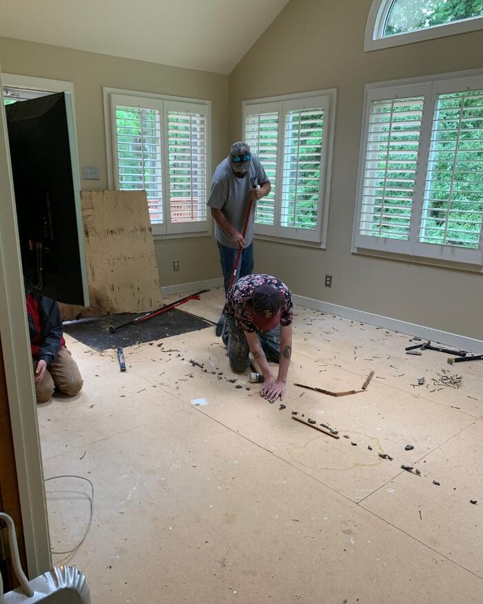 Images Howdyshell Flooring, Inc.