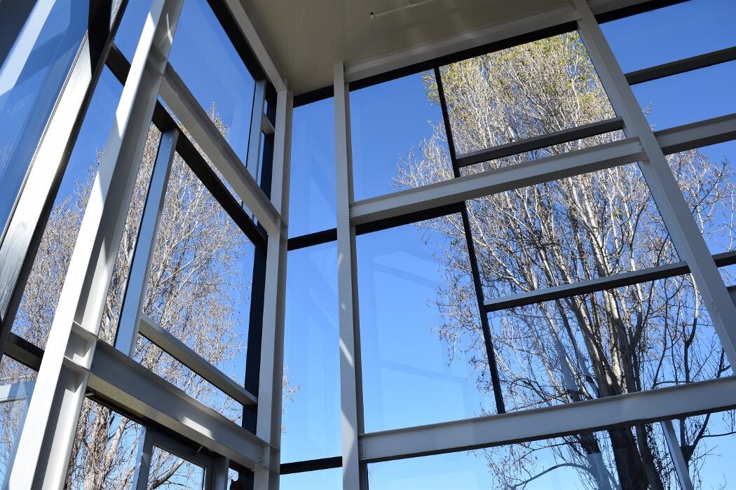 Images Lightstream Professional Services