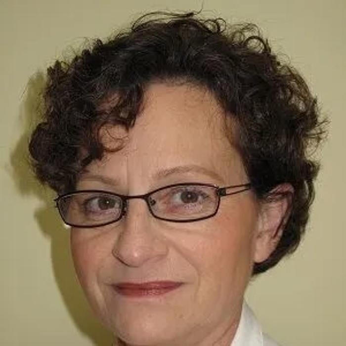 Paula Ivan, Licensed Aesthetician Logo