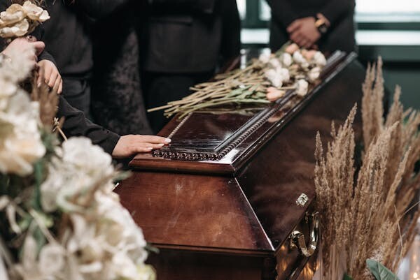 Images Continental Funeral Home Oakland