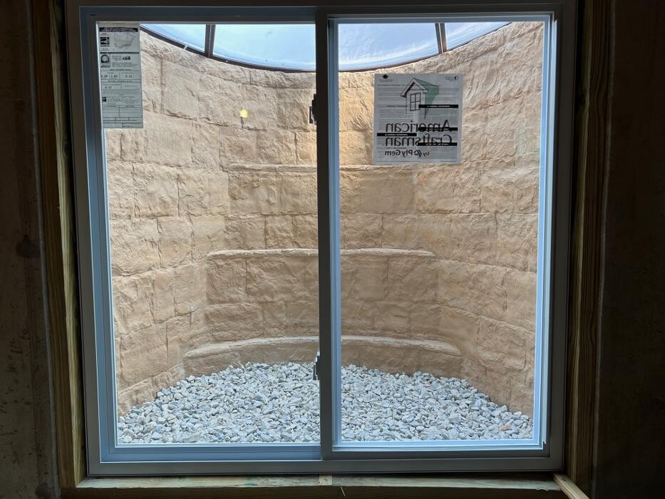 Images Egress Systems Inc