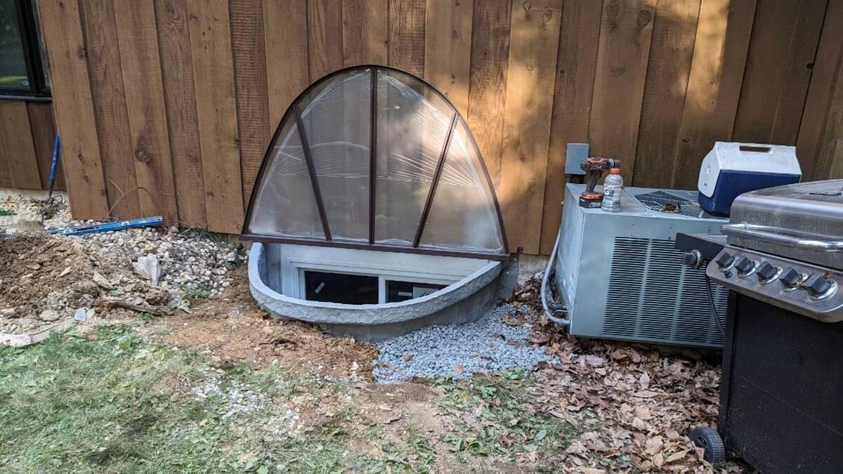 Images Egress Systems Inc