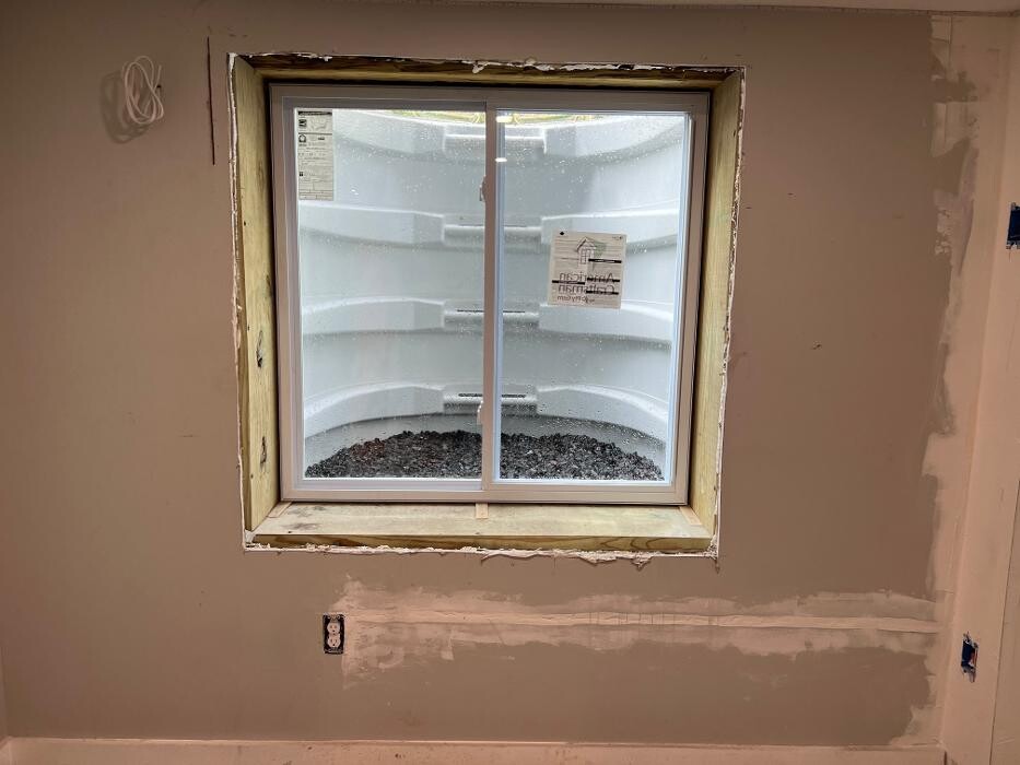 Images Egress Systems Inc