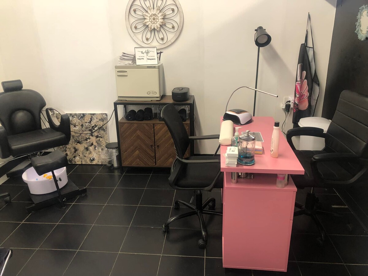 Images Honeycomb Salon and Wellness Boutique