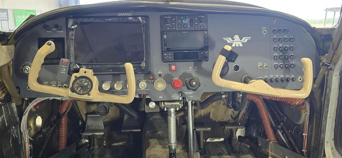 Images Monarch Aviation, Inc.