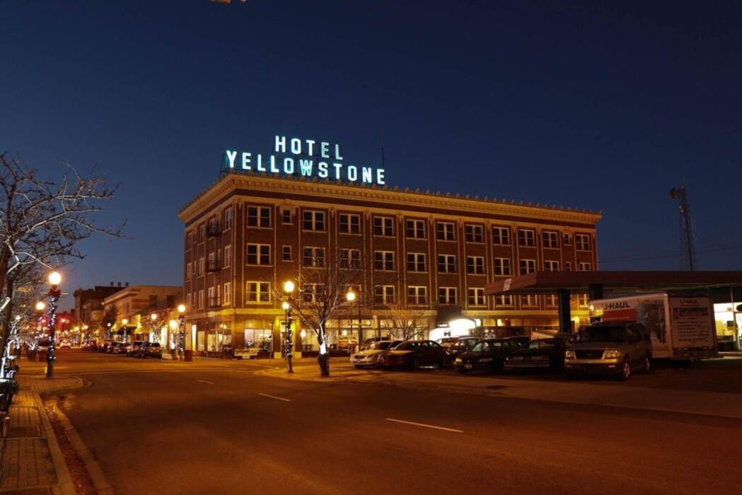 Images The Yellowstone Restaurant