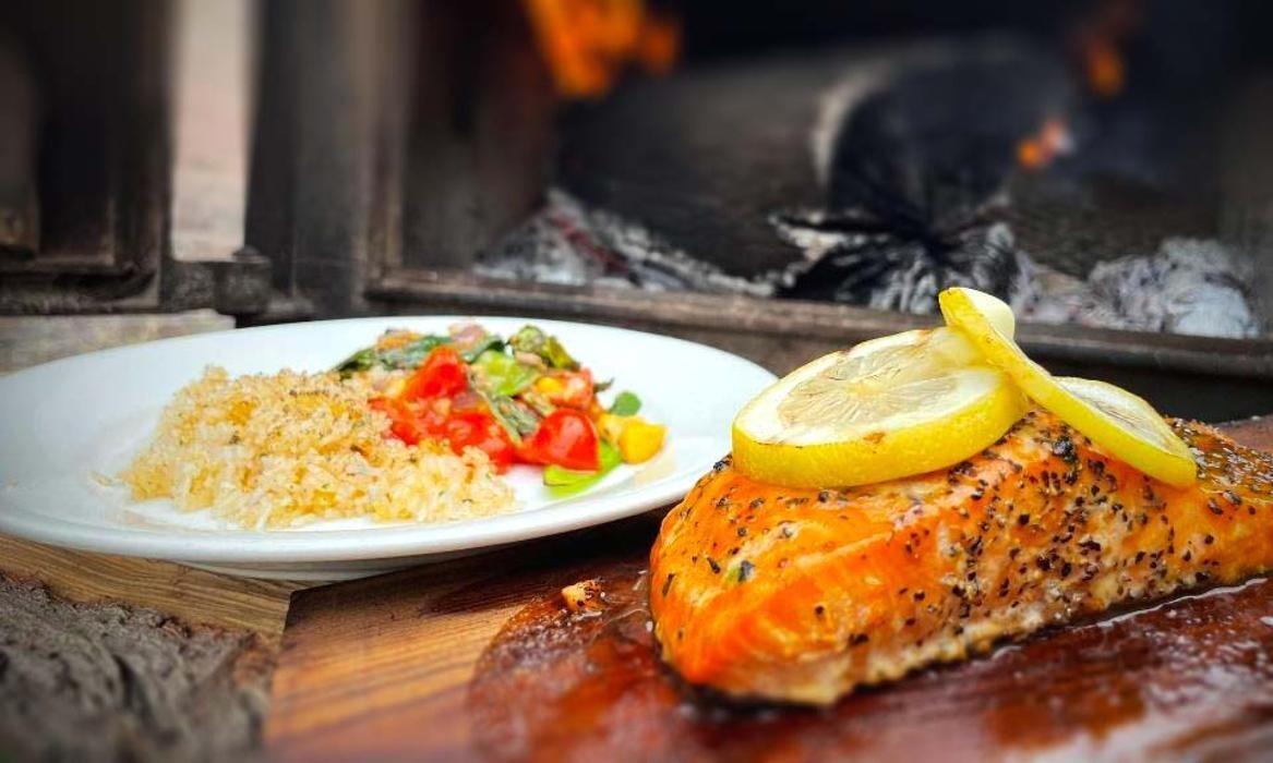 Images The Yellowstone Restaurant