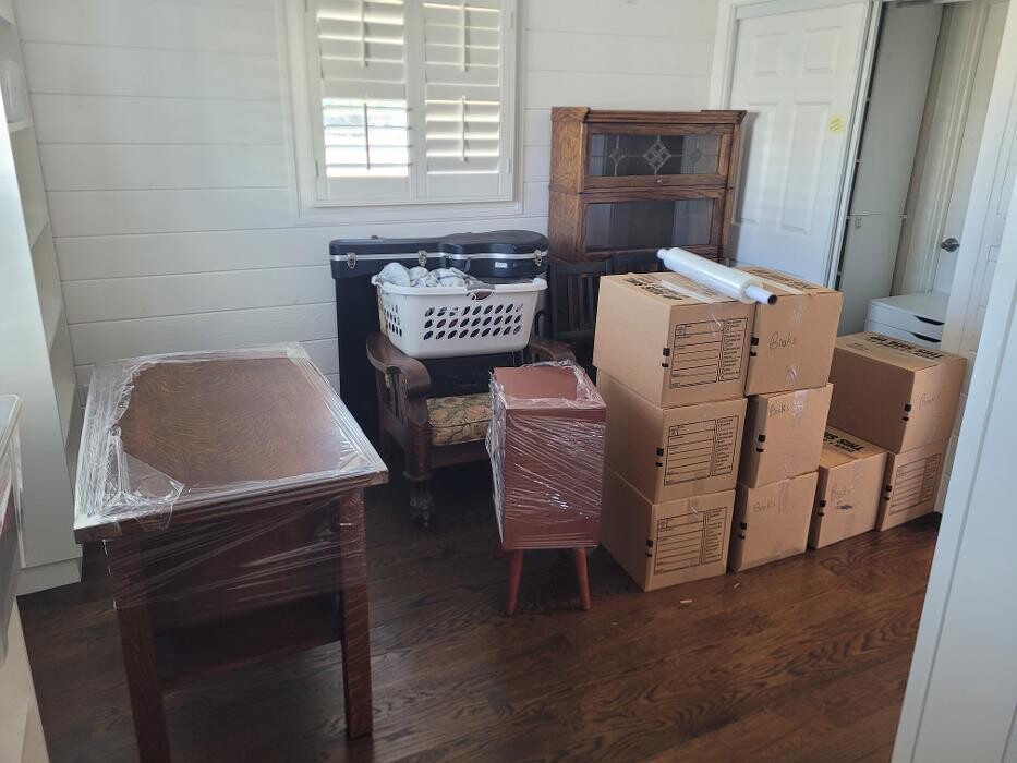 Images Father and Son Movers