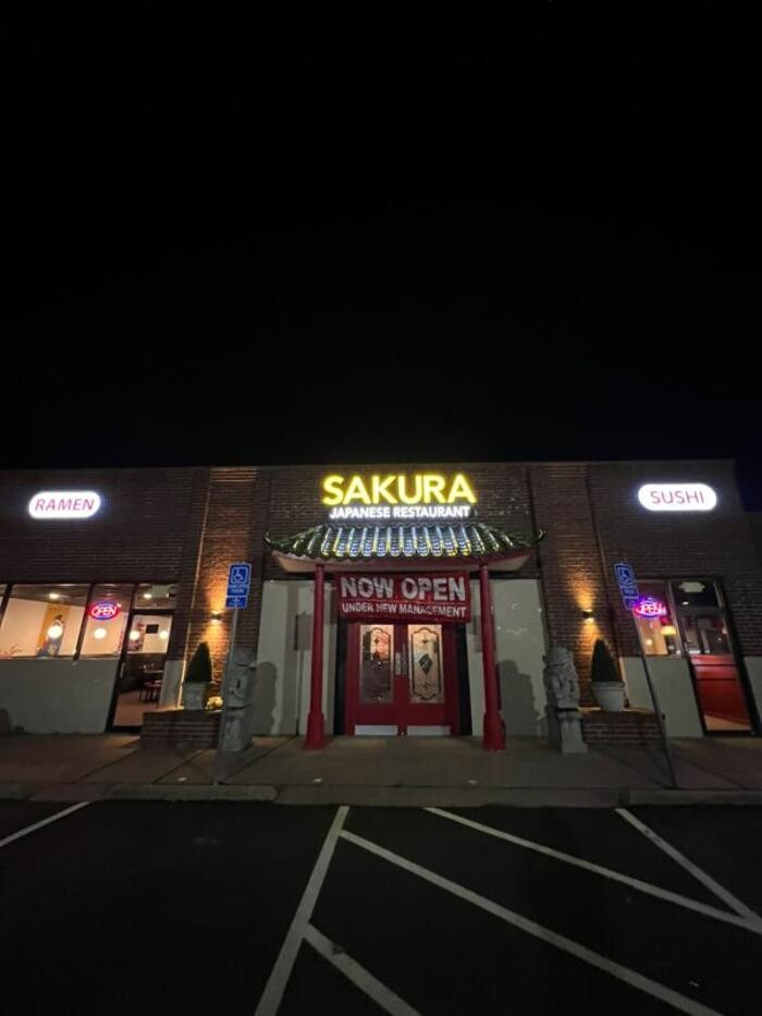 Images Sakura Benbrook