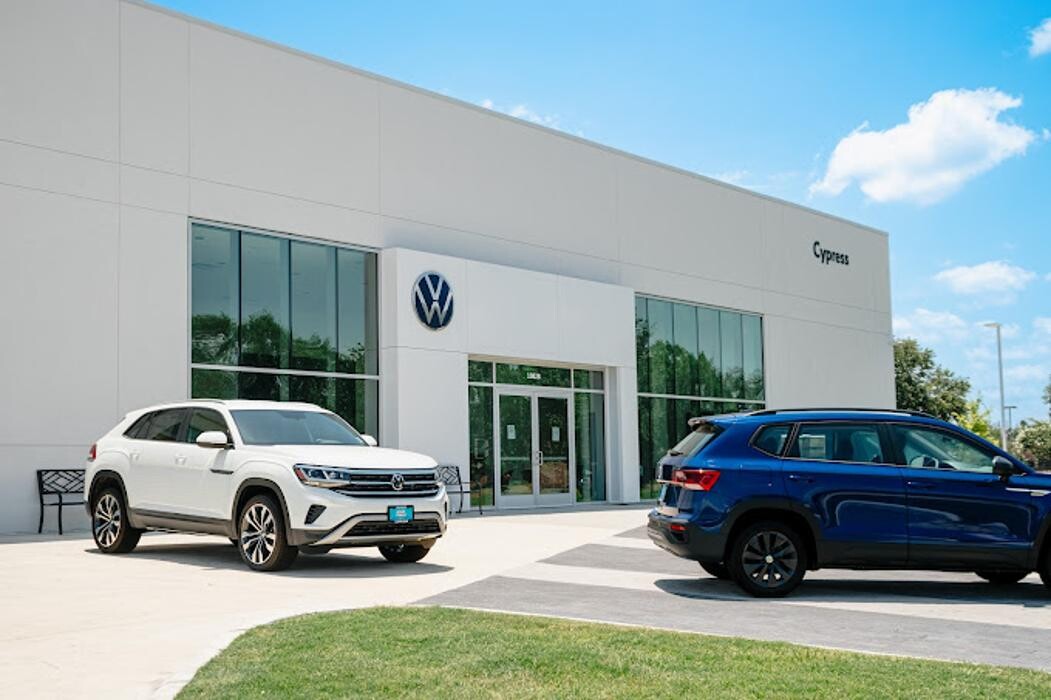 Images Volkswagen Cypress Service and Parts