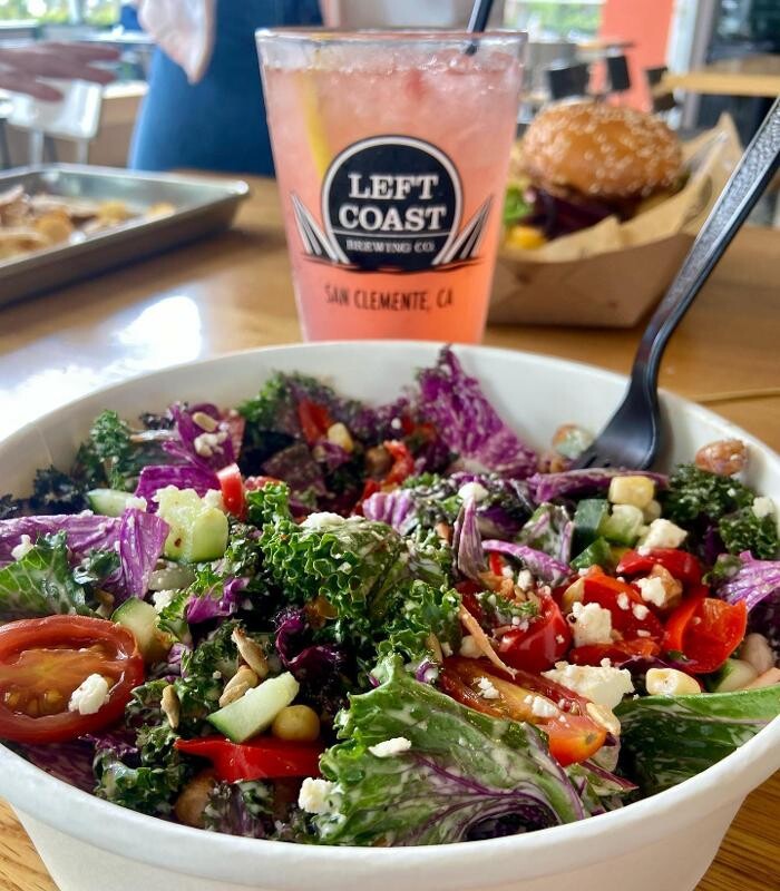 Images Left Coast Brewing Distillery Smokehouse - Ontario