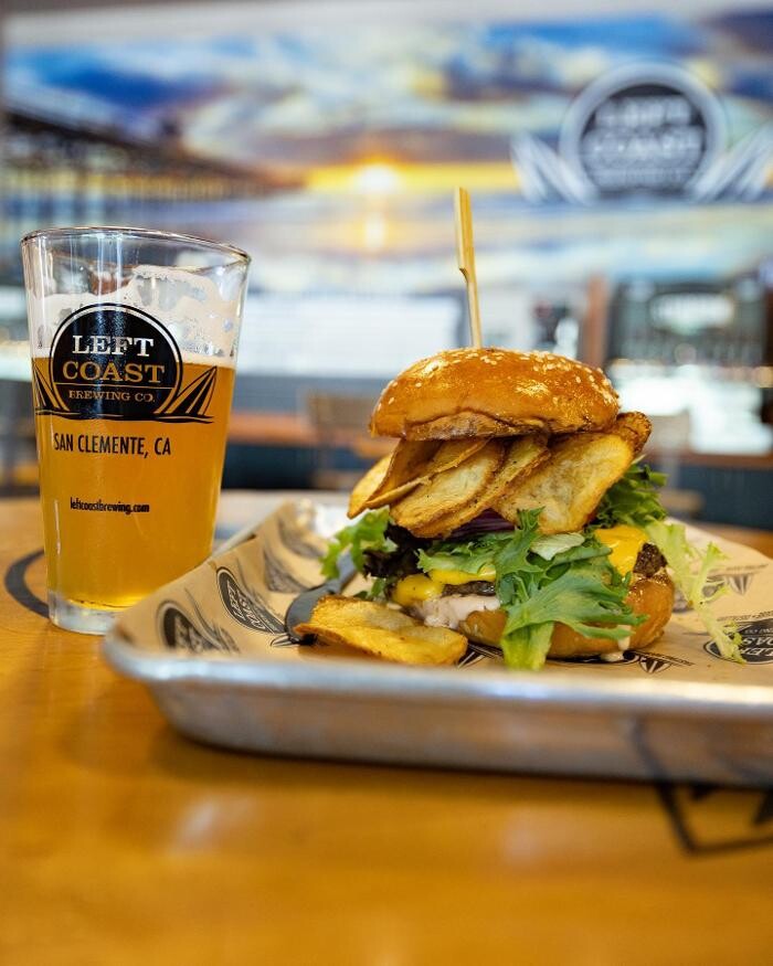 Images Left Coast Brewing Distillery Smokehouse - Ontario