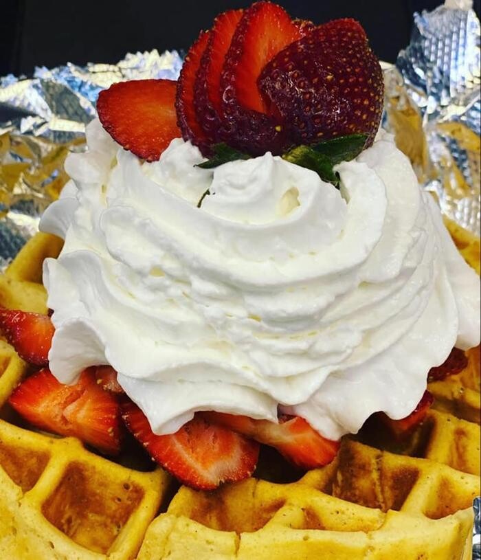 Images Left Coast Brewing Distillery Smokehouse - Ontario