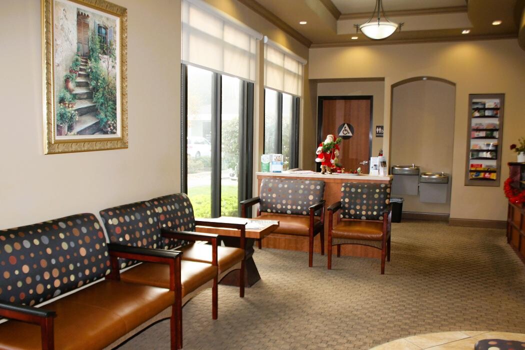 Images Kind Clinic Physician Assistant Owned APC- PRIMARY CARE