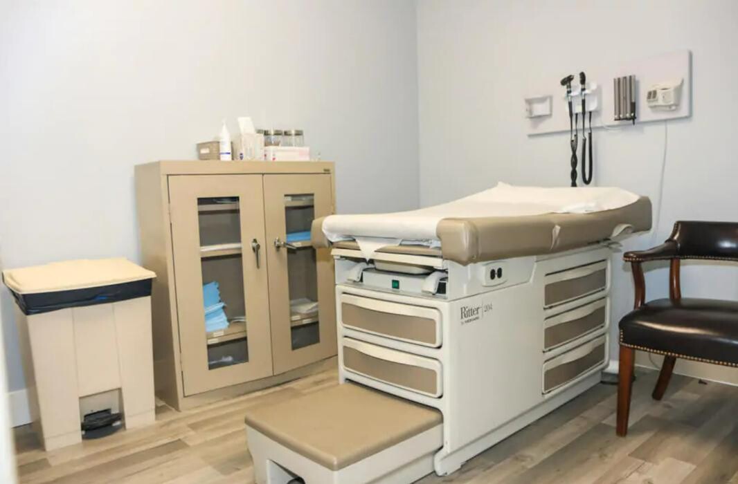 Images Convenient Urgent Care