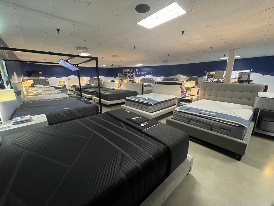 Images Jerome's Furniture & Mattress Store-Torrance