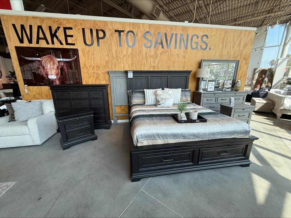 Images Jerome's Furniture & Mattress Store-Rancho Cucamonga