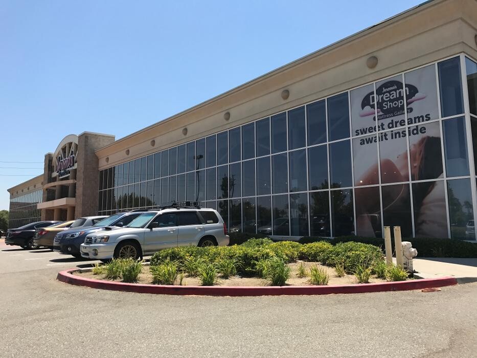 Images Jerome's Furniture & Mattress Store-Rancho Cucamonga