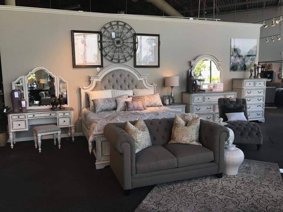 Images Jerome's Furniture & Mattress Store-Rancho Cucamonga