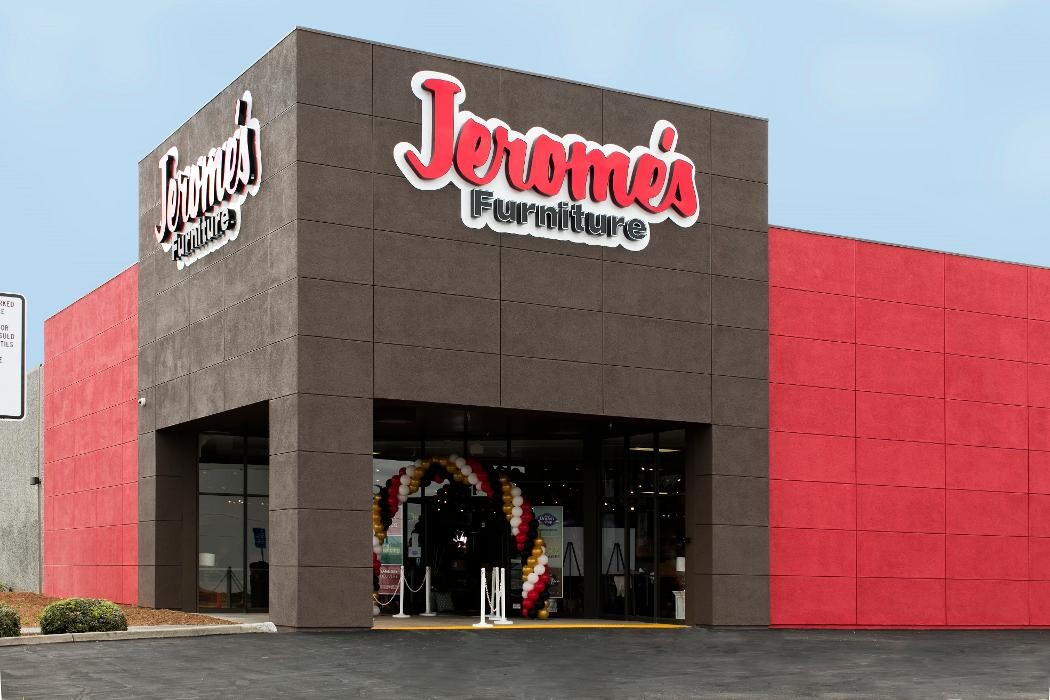 Images Jerome's Furniture & Mattress Store-Fountain Valley